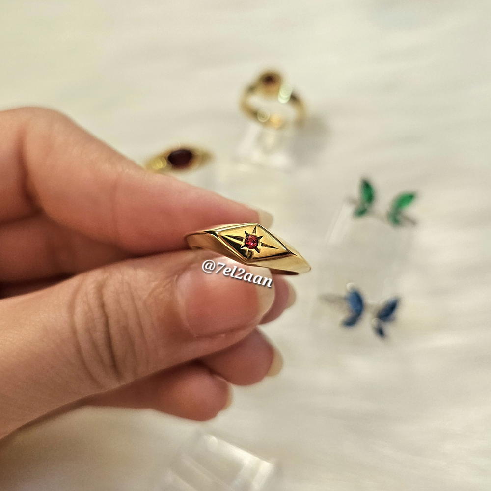 خاتم بتصميم نجمة (R 17,19) Star design Ring Preview Image