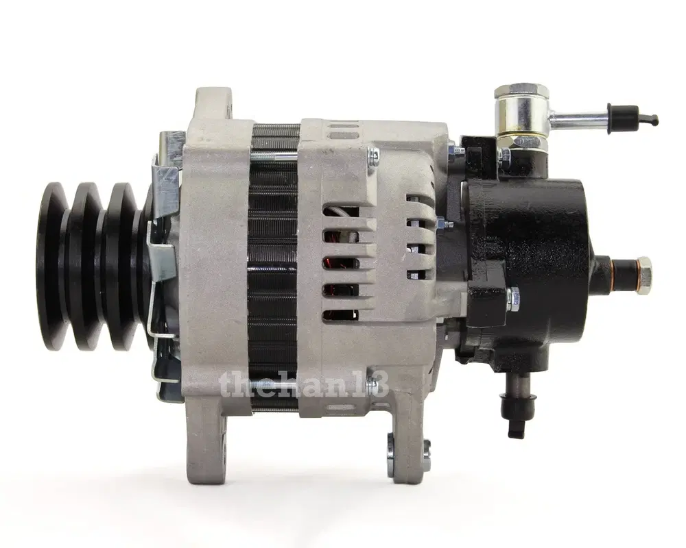 291001093-مولد كهربائي لمحرك ديزل ISUZU NPR200، 300، 400، NKR بقوة 80 أمبير 4HF1 (قابس ثلاثي الأطراف) Preview Image