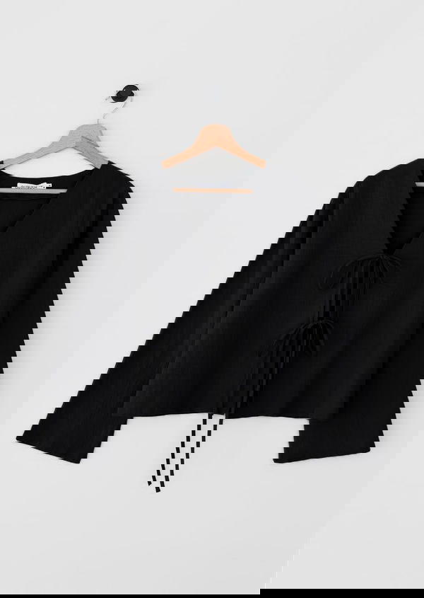 ribbon top  Image 3 Preview