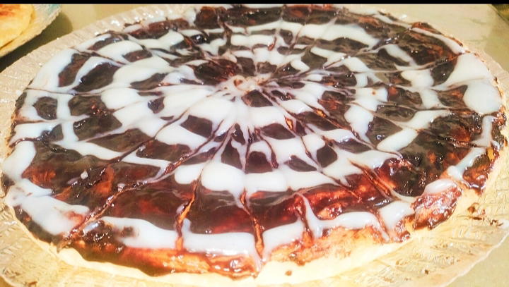 فطير كبير بالنوتيلا Preview Image