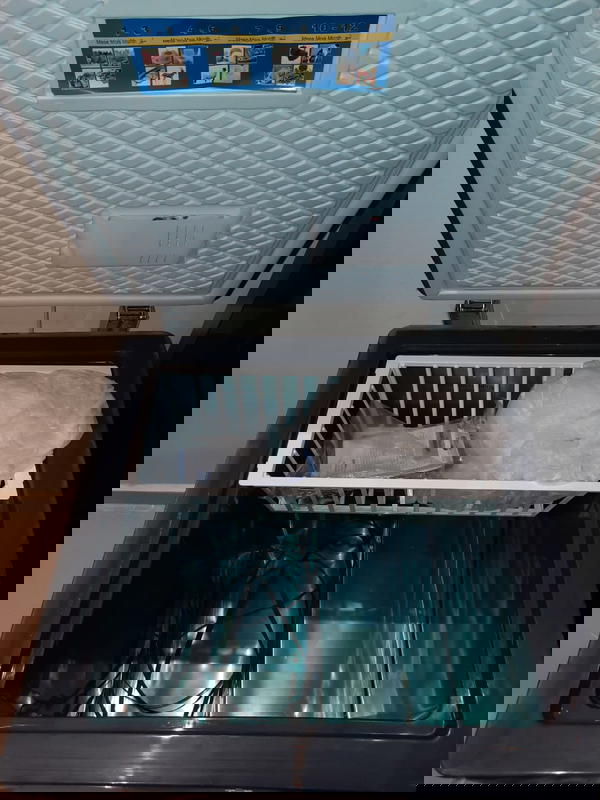 باساب ديب فريزر افقي 171 لتر سيلفر داخلي ستانلس ستيل ES171 L.G Image 3 Preview