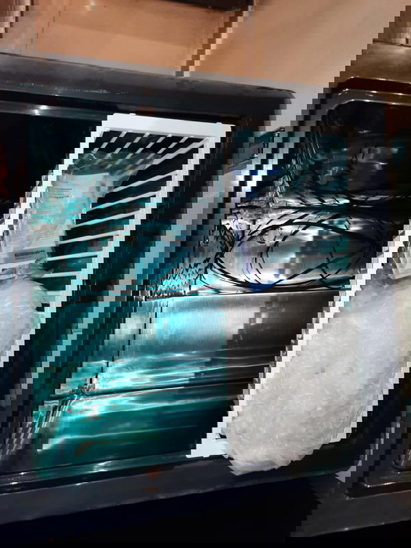 باساب ديب فريزر افقي 171 لتر سيلفر داخلي ستانلس ستيل ES171 L.G Image 5 Preview