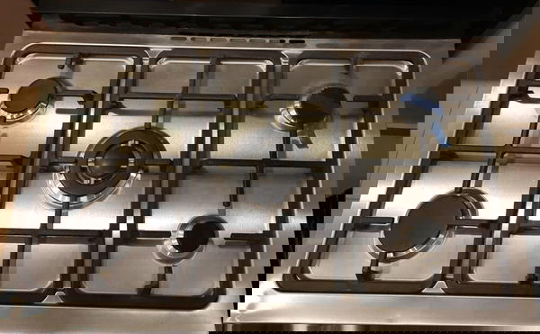 بوتجاز غاز يونيون اير Multi Cook Smart ديجيتال، 5 شعلة، 90 سم، اسود - C69SBGC383ITSFDVAL Image 9 Preview