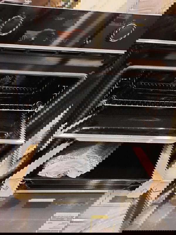 فرن كهرباء بيكو beko بلت ان بشواية ، 60 سم، 72 لتر، اسود فرز تغليف بسبب الكرتونة -  BBIS13300XMSE Image 6 Preview