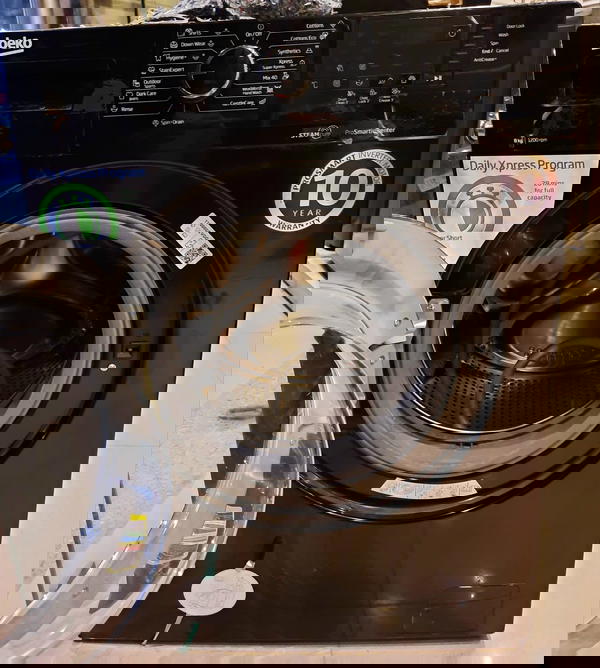 غساله بيكو 8كيلو اسود 1200لفة بخار انفرتر ديجيتال WTV8612XBCI Image 5 Preview