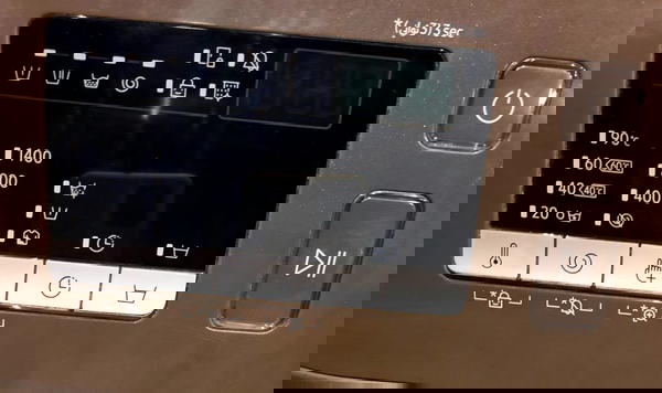 غسالة ملابس اوتوماتيك سامسونج، 9 كيلو، بموتور انفرتر، شاشة ديجيتال، 1400 لفة، WW90T4040CX1 - فضي داكن-فرز تغليف بسبب الكرتونة  Image 8 Preview