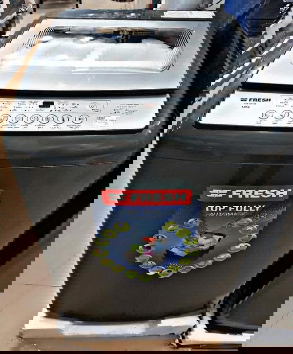 غسالة ملابس فوق اوتوماتيك فريش، تحميل علوي ، 12 كيلو ، شاشة ليد ، مضخة ، سيلفر بانوراما ، FTM-P12S  Image 3 Preview