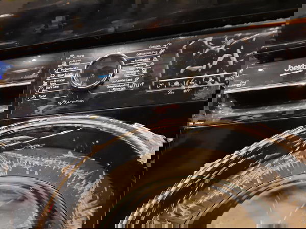 غسالة ملابس بيكو 9 ك بيانو فول اتوماتيك تحميل امامي ديجيتال بلوتوث انفرتر، أسود - B3WFU50940BCI Image 6 Preview