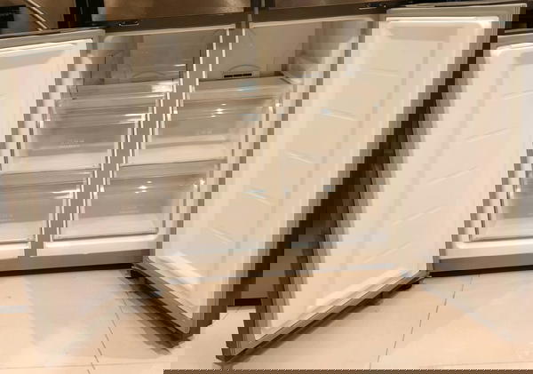 هاير ثلاجة 4 باب 502 لتر انفرتر لون سيلفر انوكس HRF-550TDPD Image 8 Preview