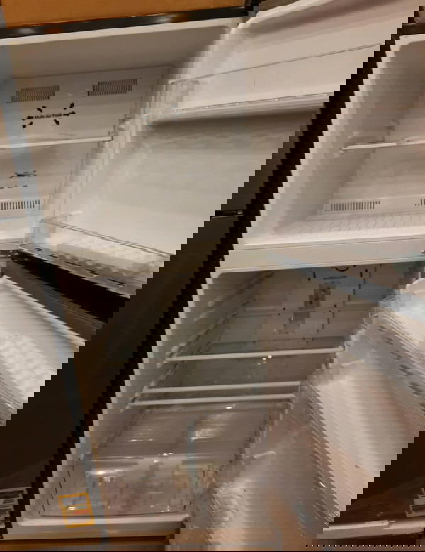 ثلاجة فريش 369 لتر - أسود /FNT-B400 BB Image 4 Preview