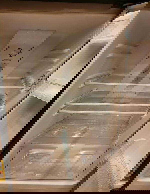 ثلاجة فريش 369 لتر - أسود /FNT-B400 BB Image 5 Preview