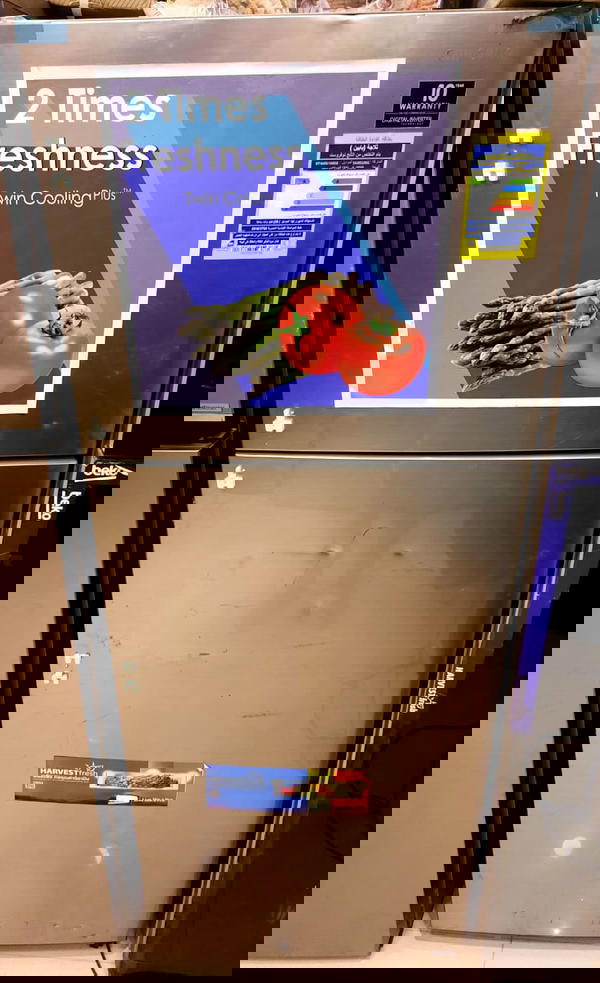 ثلاجة ساسونج 454 لتر  الفريزر العلوي RT46K6100S8 بنظام ™Twin Cooling Image 3 Preview