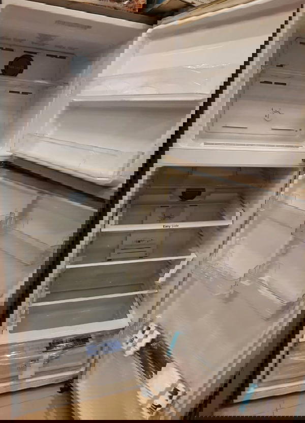 ثلاجة ساسونج 454 لتر  الفريزر العلوي RT46K6100S8 بنظام ™Twin Cooling Image 5 Preview