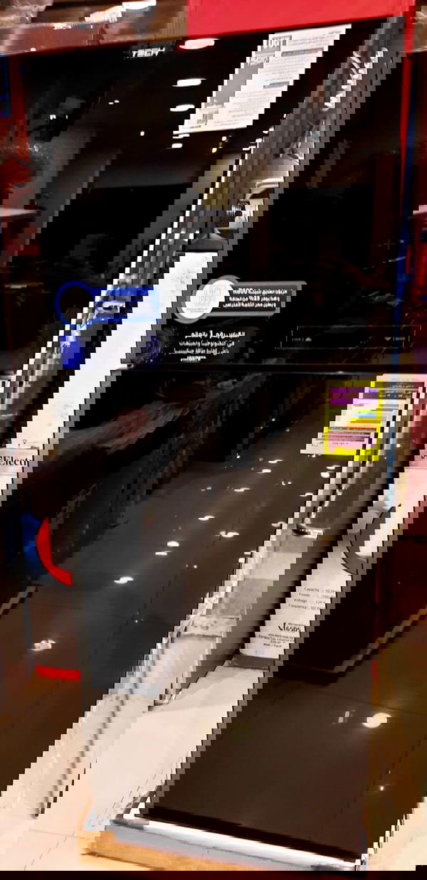 ثلاجة يونيون اير سوبرتك 370 لتر نوفروست ديجيتال انفرتر زجاج اسود URN-440 Image 3 Preview