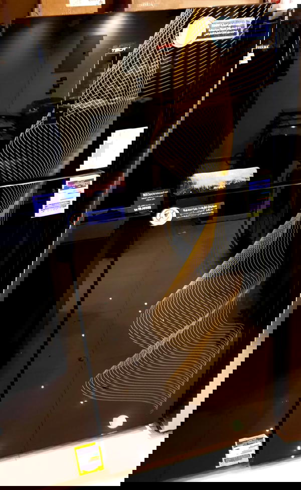 ثلاجة يونيون اير سوبرتك 545 لتر زجاج اسود رسمة طاووس ذهبي-URN-650D  Image 3 Preview