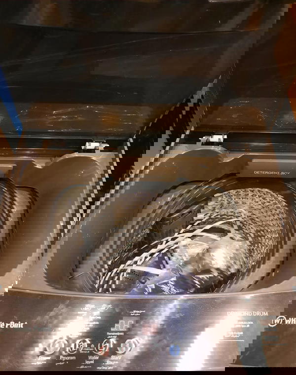 وايت بوينت غسالة ملابس 9 كيلو فوق أوتوماتيك لون سيلفر WPTL9DBA Image 4 Preview