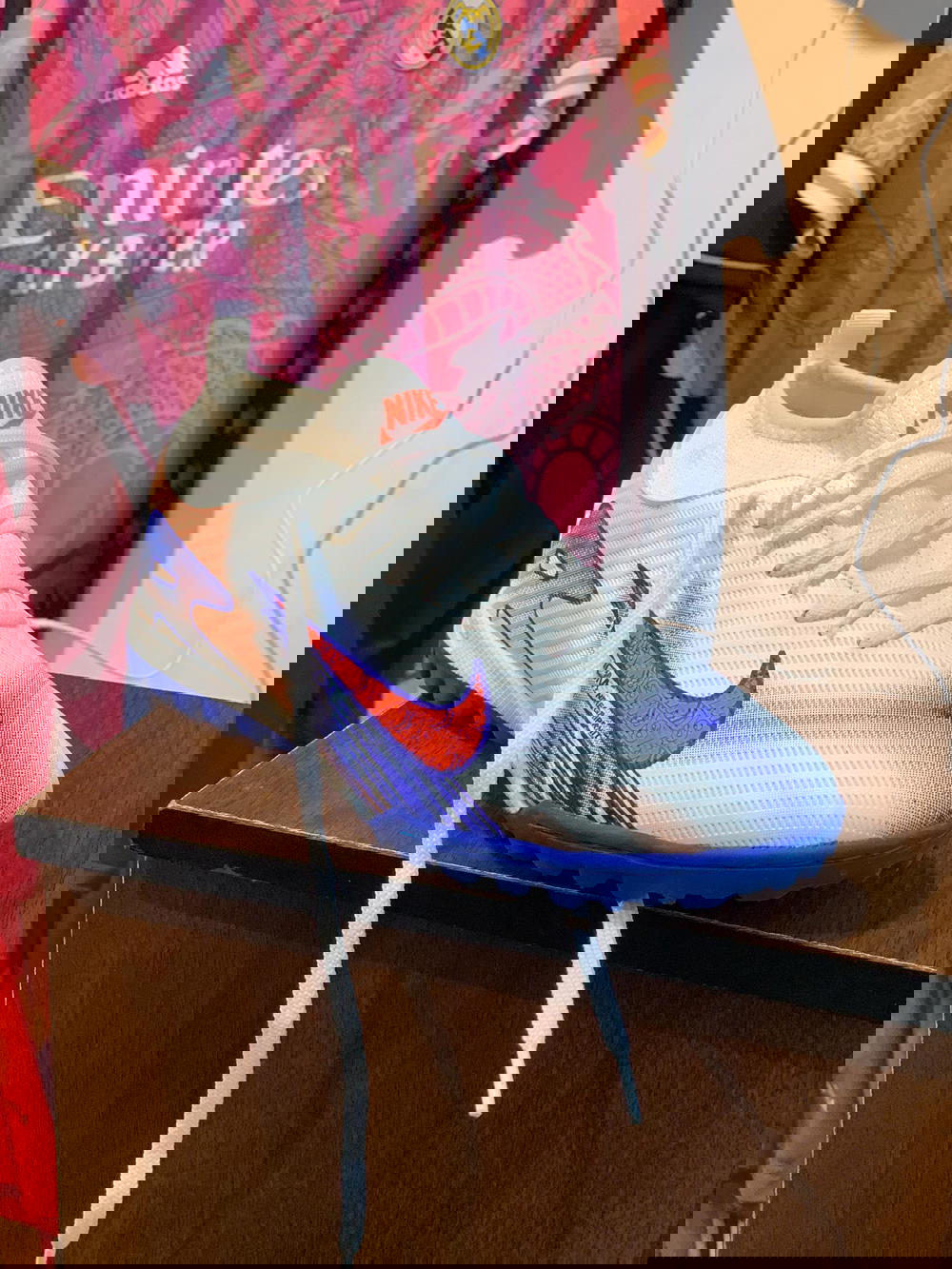 ترتان أير زوم هاي كوبي Preview Image