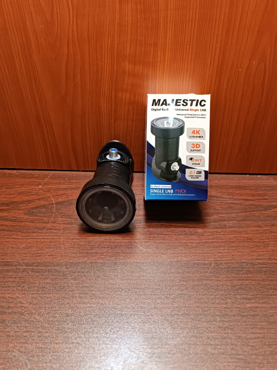 1 مخرج LNB هاي كواليتي Preview Image