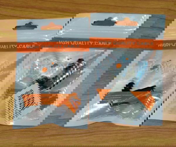 Connector EMK 360° to female audio Image 1 Preview