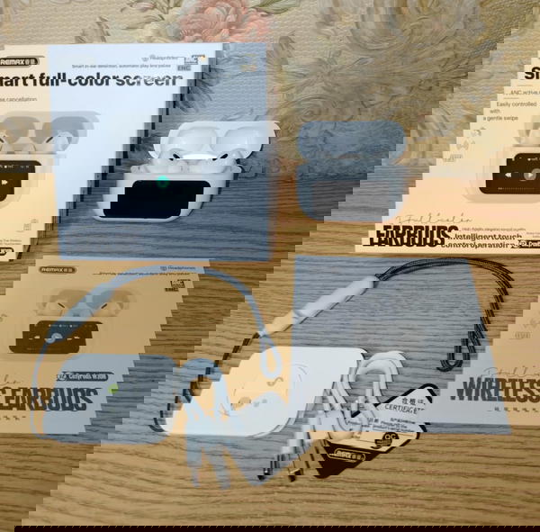آيربود شاشة تاتش أوريجينال ضمان Remax W30 Image 1 Preview