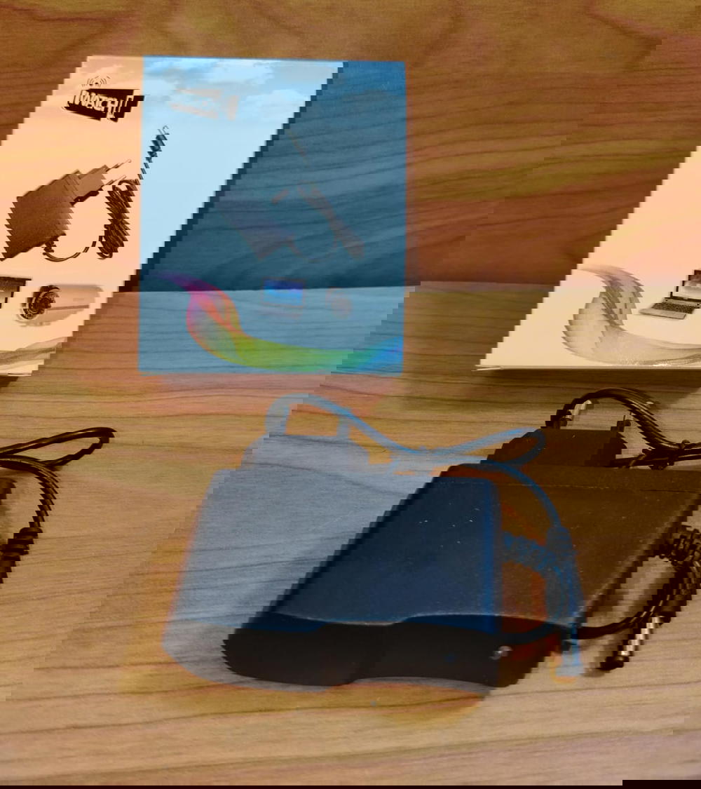 ادابتور ضمان 9v 2a Preview Image