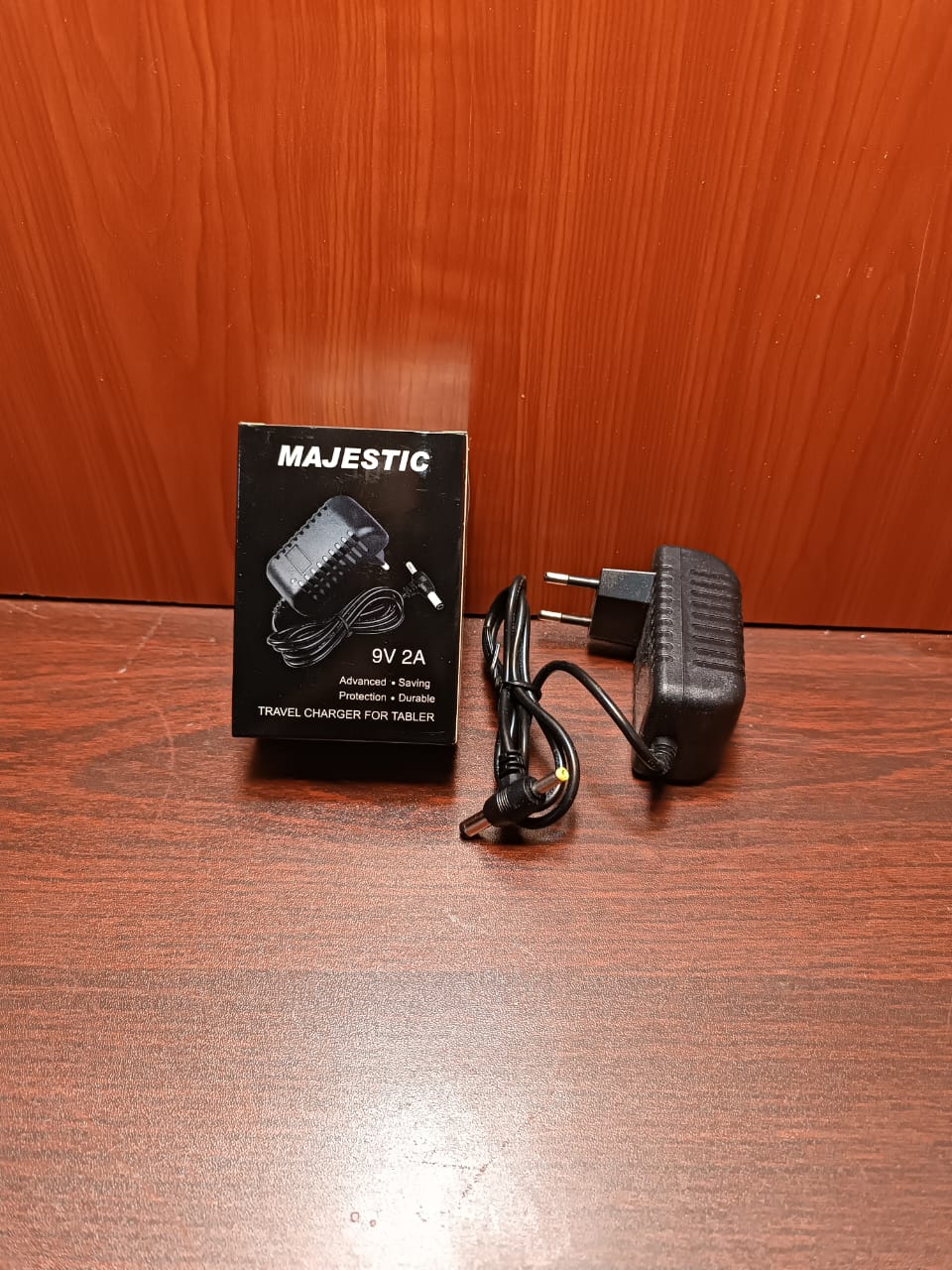 ادابتور ضمان 9v 2a Preview Image