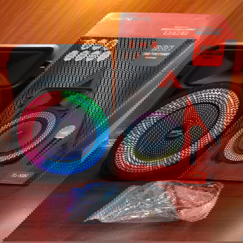 اسبيكر بلوتوث مضئ 6 بوصة + مايك تحكم فوقي TL-1826 Preview Image