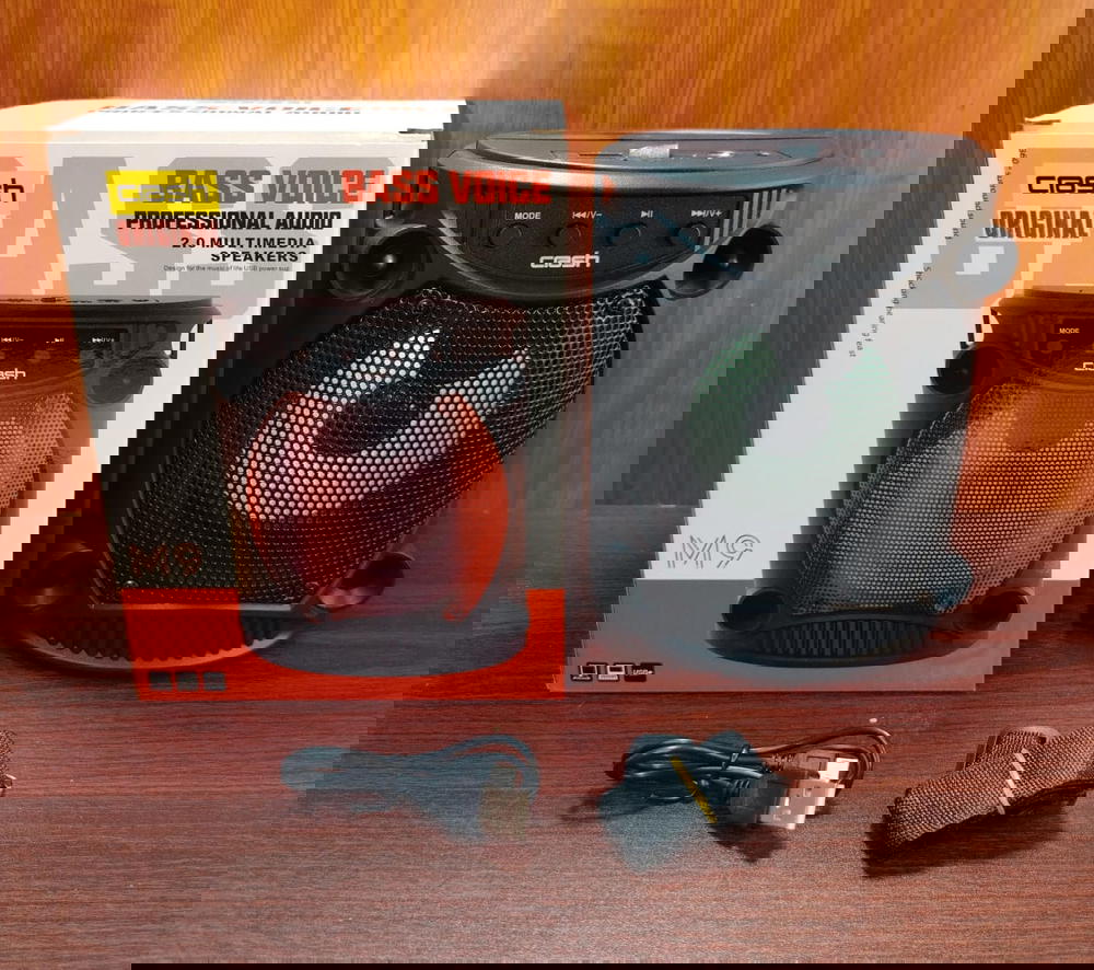 اسبيكر بلوتوث مضئ ضمان Crash M9 Preview Image