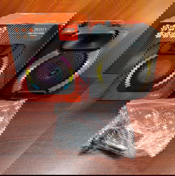 اسبيكر بلوتوث مضئ تحكم فوقي TL-469 Image 1 Preview