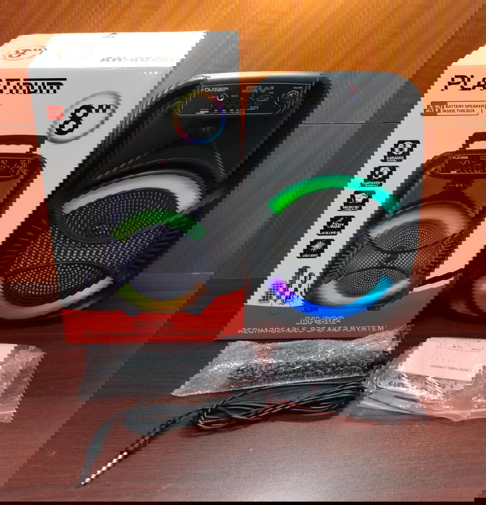 اسبيكر بلوتوث شحن 8 بوصه مضئ ضمان Platinum Ah802 Preview Image