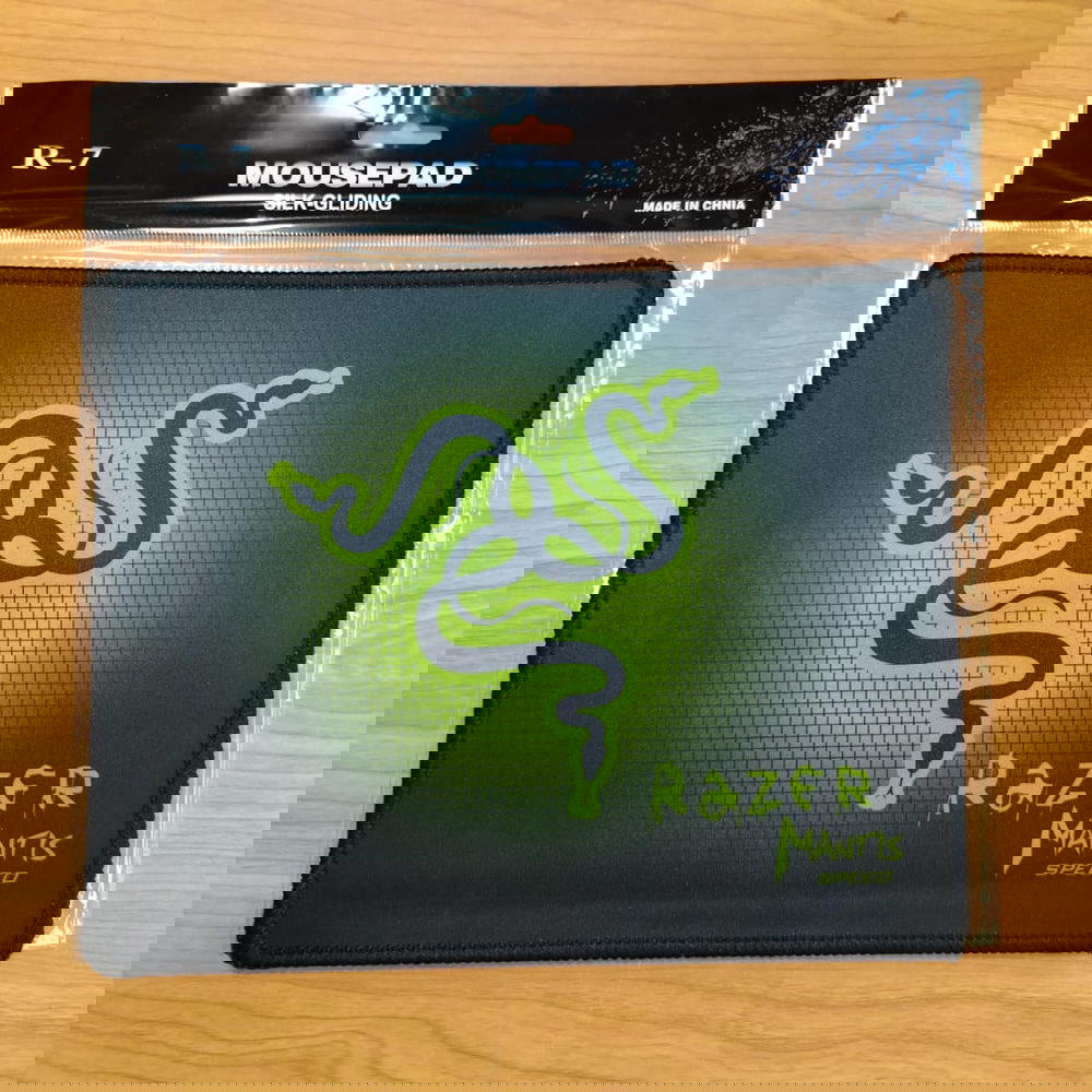 باد ماوس R7 Preview Image