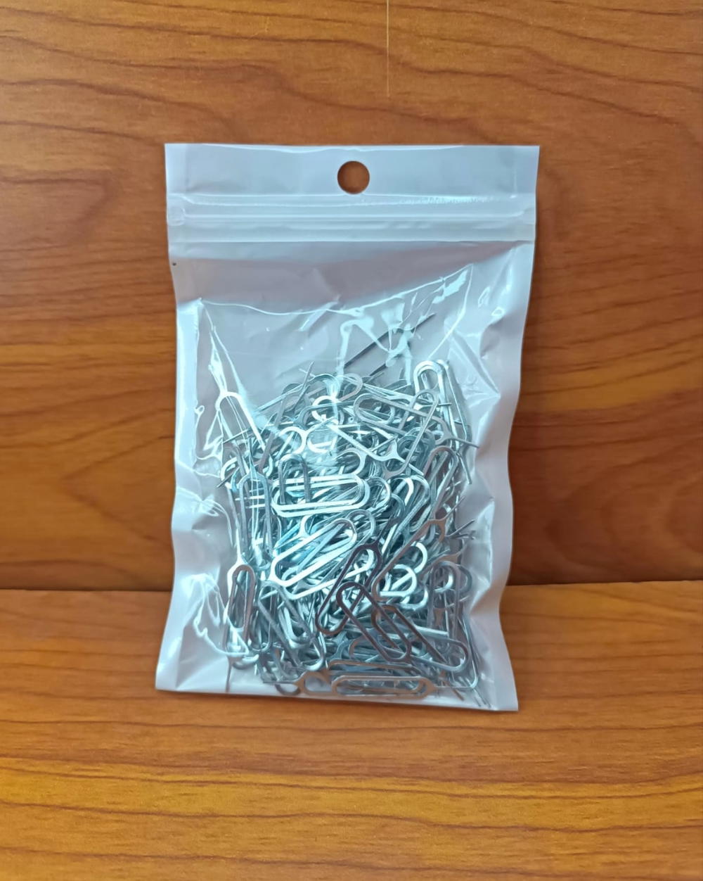دبوس Sim (بالقطعه) Preview Image