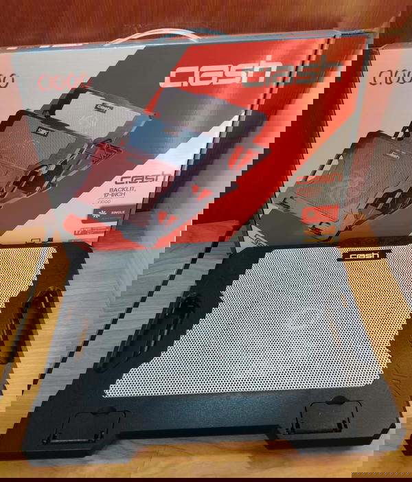 فان لابتوب ضمان Crash c1000 Image 1 Preview