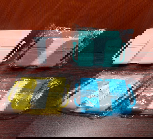 حامل موبايل حائط Image 1 Preview