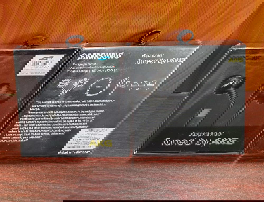 هاند فري تايب سي كوبي AKG Preview Image