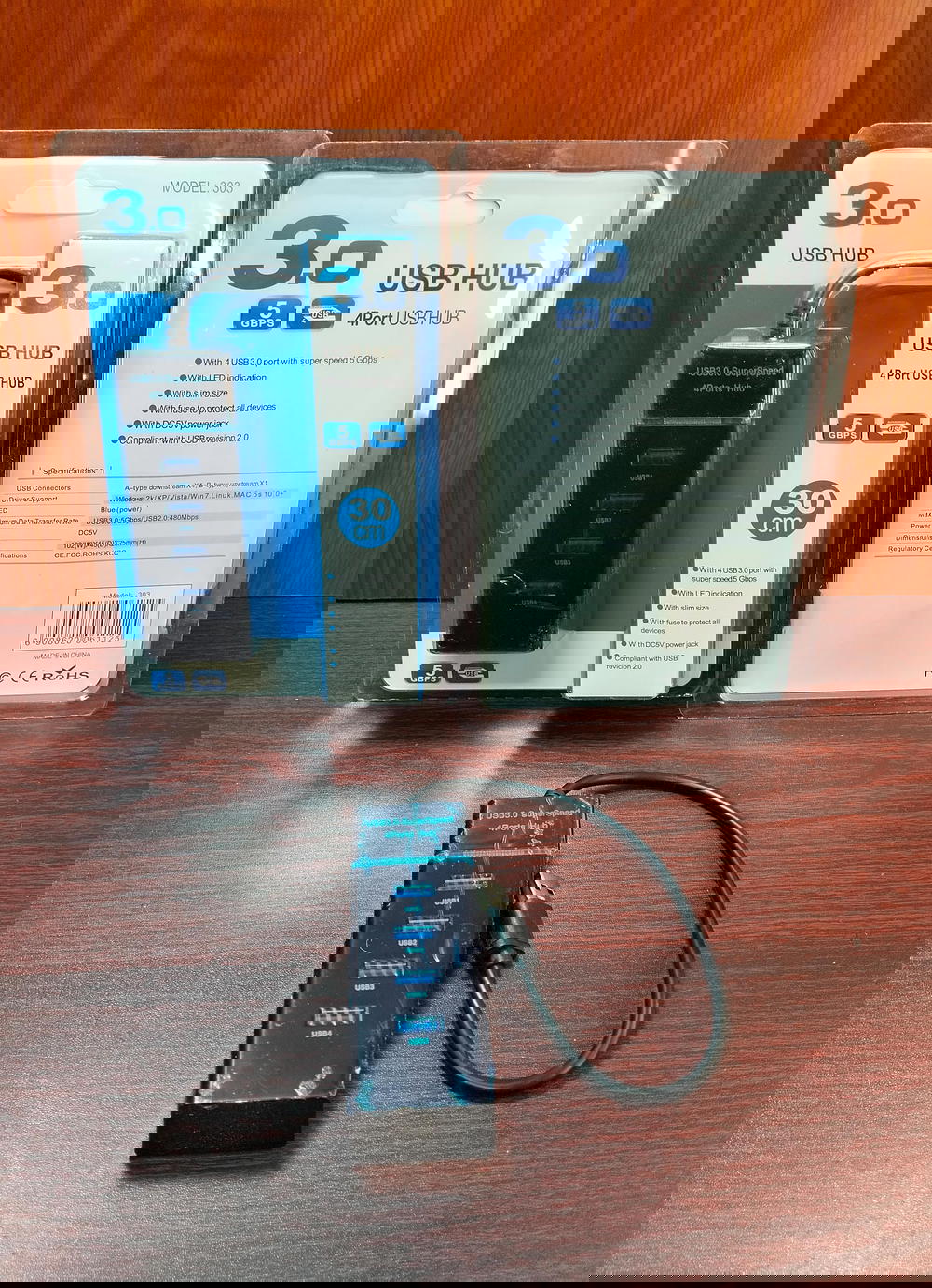 هب 4 مخرج USB 3.0 Preview Image