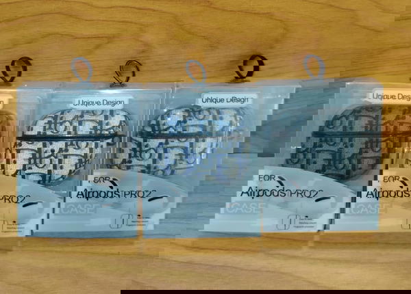 جراب آيربود برو 2 Dior Image 1 Preview