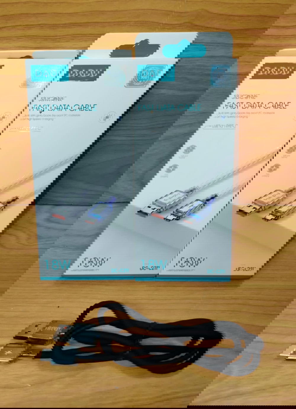 كابل ايفون 18 وات مضئ ضمان DADU c211 Preview Image