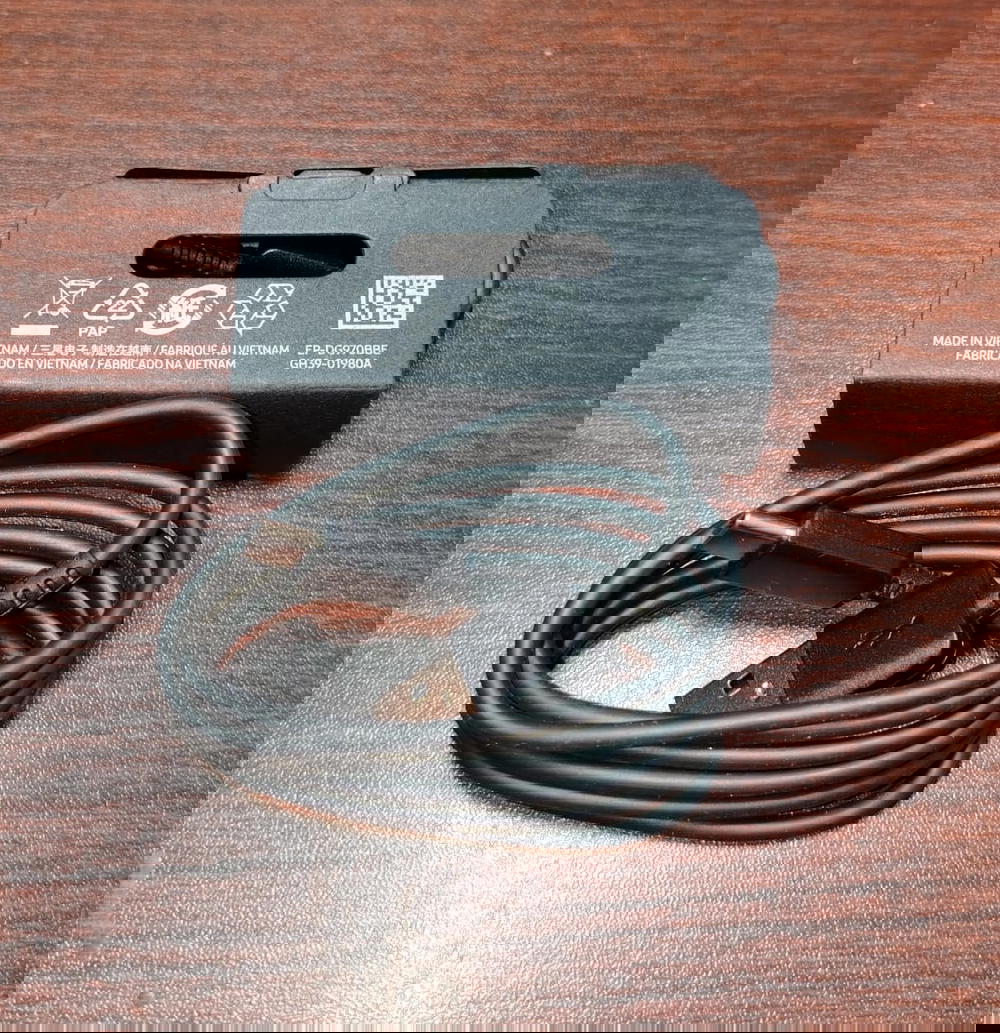 كابل تايب سي فيتنامي S6 Preview Image