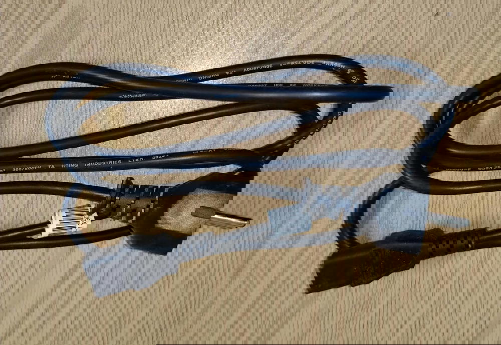 كابل باور استيراد محمل ثنائي PC Preview Image