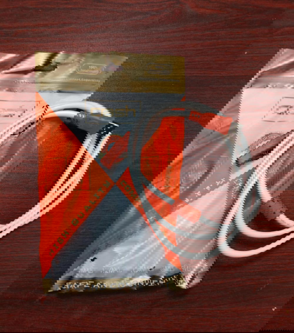 كابل تطويلة 1.5 متر محمل Crash Preview Image