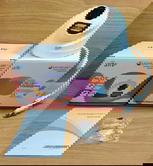 كاميرا داخلي 5 ميجا الواان + مايك ضمان UNV Image 1 Preview
