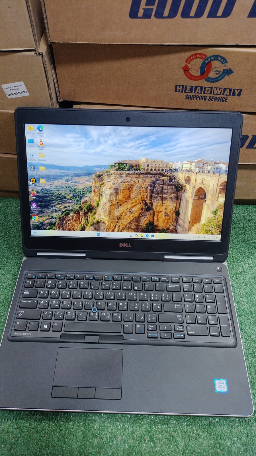 لابتوب استيراد i5 سابع فرز أول Dell Precision W.S 7520 Preview Image