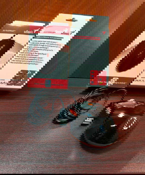 ماوس جمينج استوك ضمان Genius Image 1 Preview