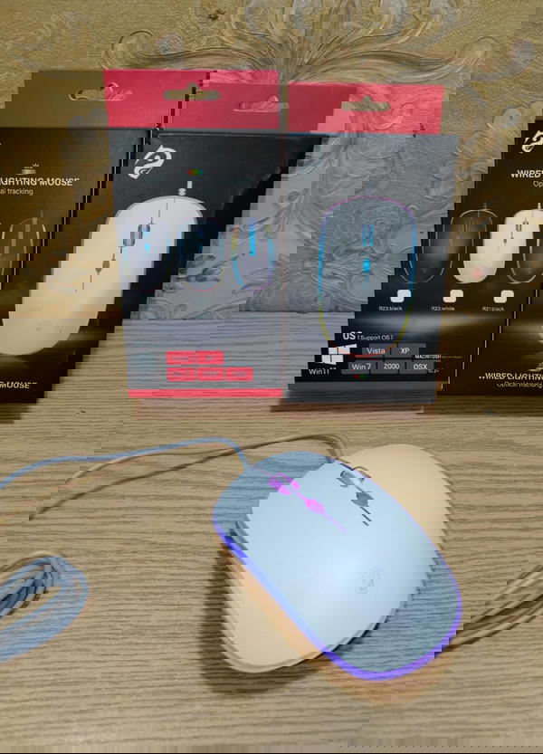 R23 ماوس ستوك جيمينج مضئ Image 2 Preview