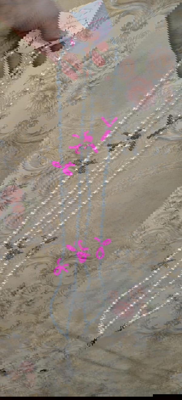 ميدالية موبايل لـولـي فيونكة (كـروس) طويلة 🌟 Image 1 Preview