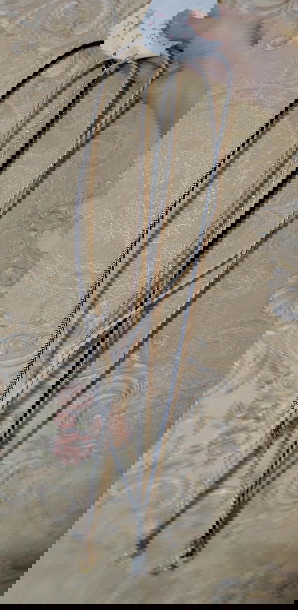 ميدالية نـص ستراس (كـروس) طويلة 🍁 Image 3 Preview