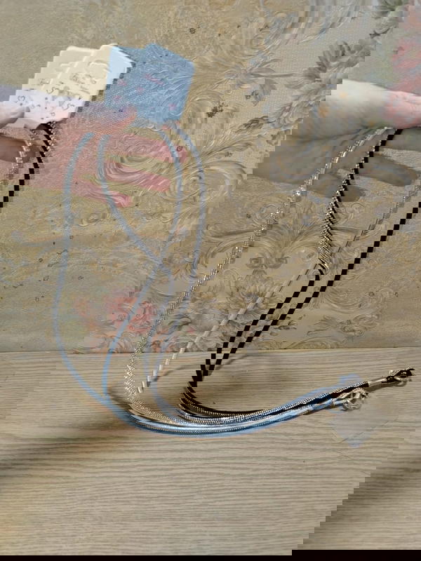 ميدالية نـص ستراس (كـروس) طويلة 🍁 Image 4 Preview