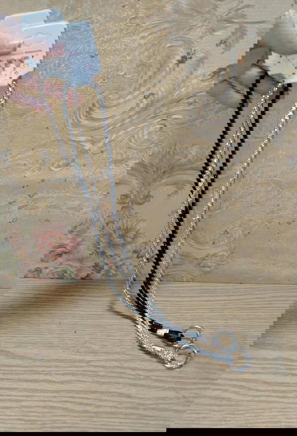 ميدالية سـتـراس كـامـل (رقـبـة) وسط 🍁 Image 2 Preview