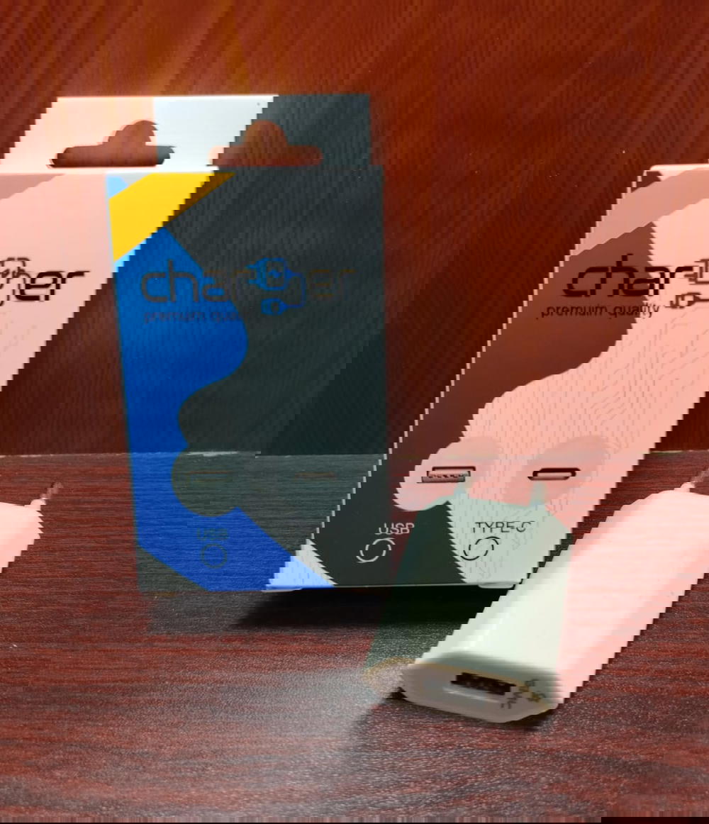 رأس شاحن ثنائي Ewtto Preview Image